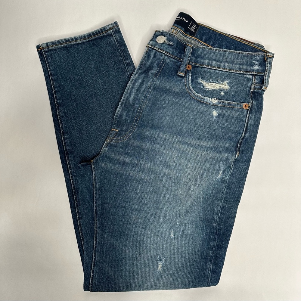 Abercrombie & Fitch Men’s Relaxed Taper Jean 32X30 NEW